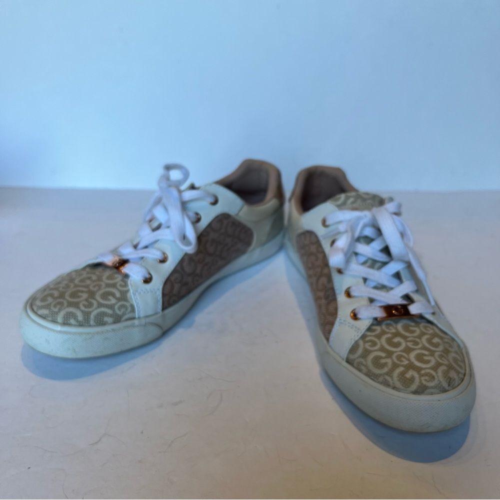 GBG Women's Stylish White and Tan Sneakers Copper Accents Size 8 1/2M